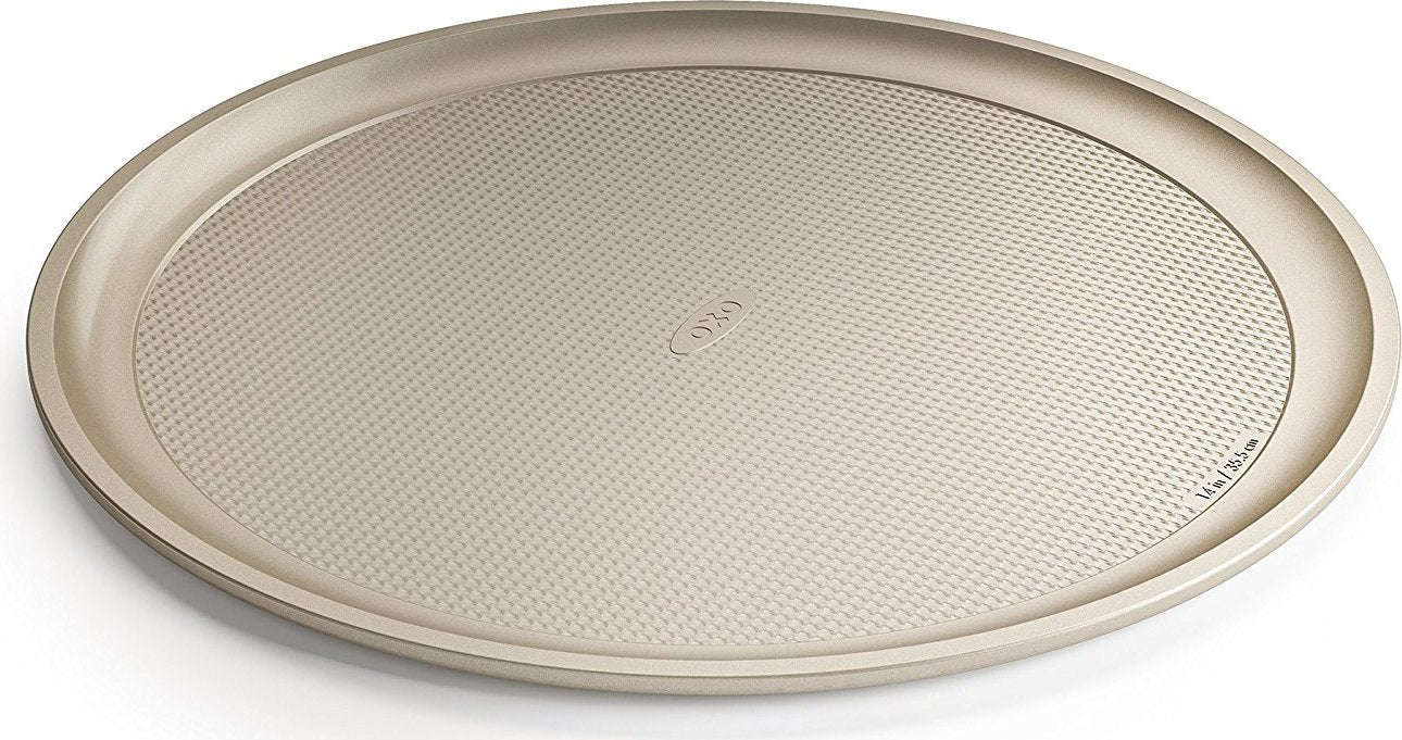 http://www.chefsupplies.ca/cdn/shop/products/OXO-15-Non-Stick-Pro-Pizza-Pan-11159900G_d04acbce-3969-4e18-a525-dcab72c5136d.jpg?v=1674080965