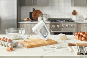 Braun - White Hand Mixer with Beaters, Dough Hooks and Accessory Bag - HM5100WH