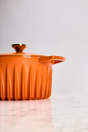 FireUp - 5.3 QT Tangerine Orange Cast Iron Dutch Oven (5L) - FC031