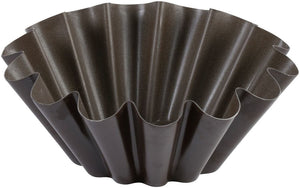 Louis Tellier - 5.51" Non-Stick Continental Style Brioche Mould With Wide Ribs & Flat Bottom - 223010