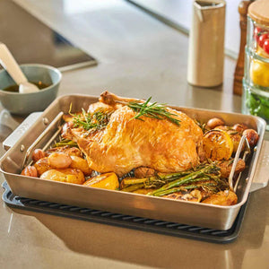 Ooni - 15" x 10" Stainless Steel Medium Roasting Pan - UU-P2A300