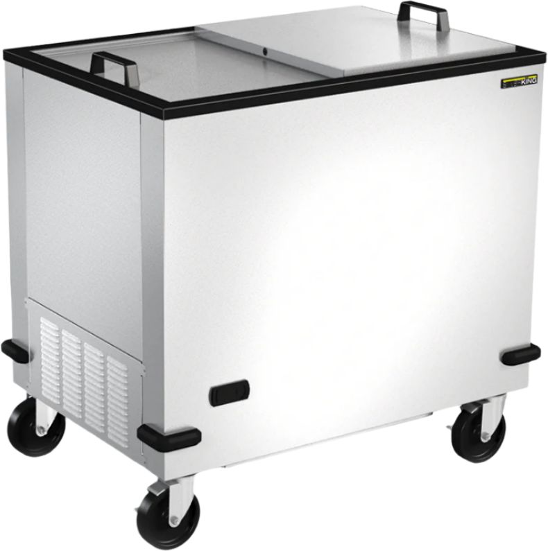 Silver King - 34” Mobile Freezer with Insulated Side-to-side Sliding Lids and 5" Casters - SKFMW34-ELUS1