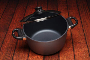 Swiss Diamond - 9.5" XD Non-Stick Soup Pot with Lid (24 cm) - XD6124C